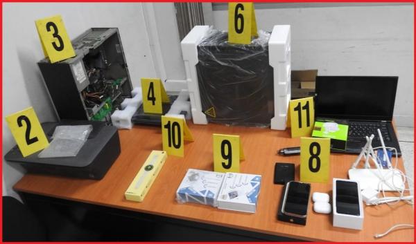 ردو بالكم... اعتقال عشريني بسبب قضية تزوير بطائق بنكية واستعمالها في إجراء عمليات للبيع والشراء في الأنترنت